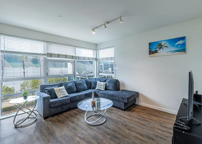 2 Bed 2 Bath X Street La Live, Convention Center, Microsoft Theater